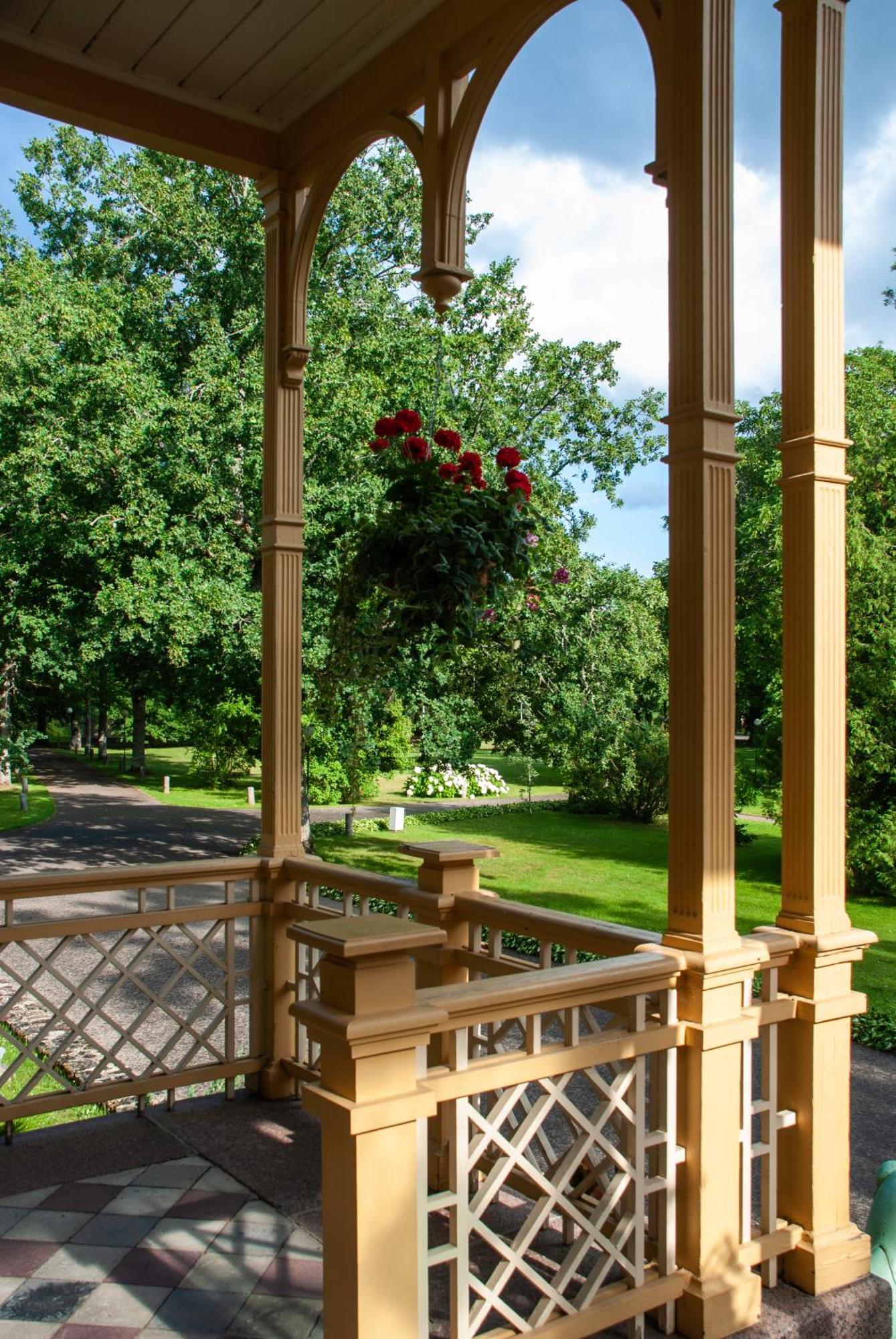Nauksenu Muiza Hotel Naukseni Екстериор снимка