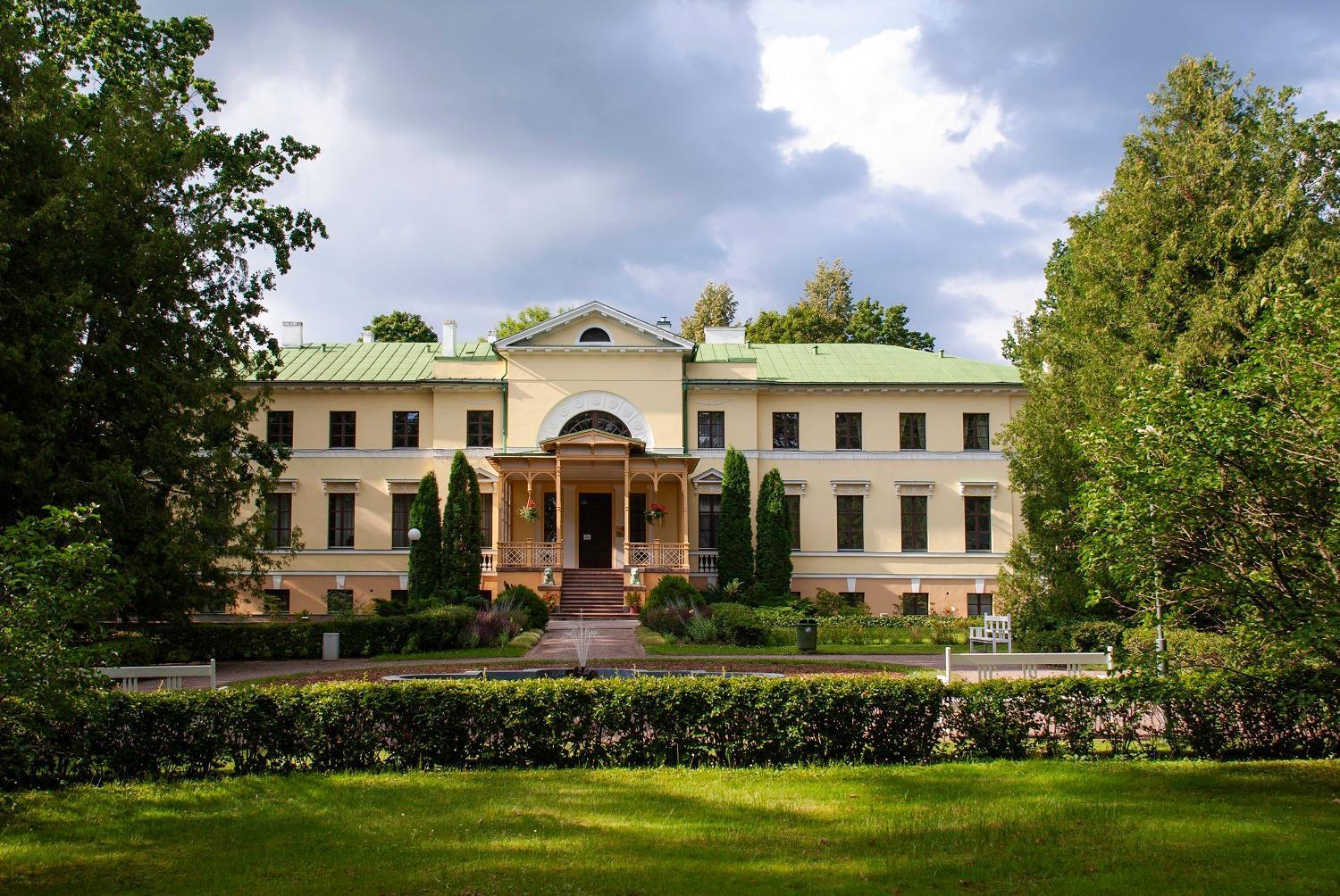 Nauksenu Muiza Hotel Naukseni Екстериор снимка